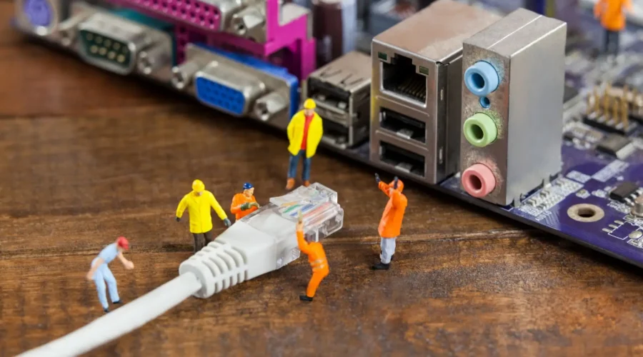 Come scegliere la tecnologia fibra più adatta (FTTH, FTTC, ecc.)